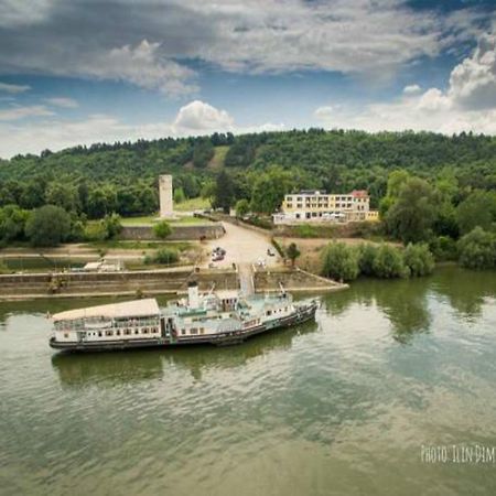 Хотелски Комплекс Радецки Град Козлодуй 호텔 Kozloduy 외부 사진